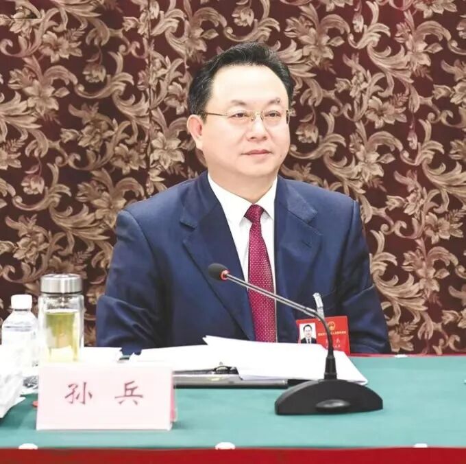 <a href="./zsdt/zsxw/202603/t20260311_753924.html">市委书记孙兵：立足优势聚英才 建功支点勇担当</a>